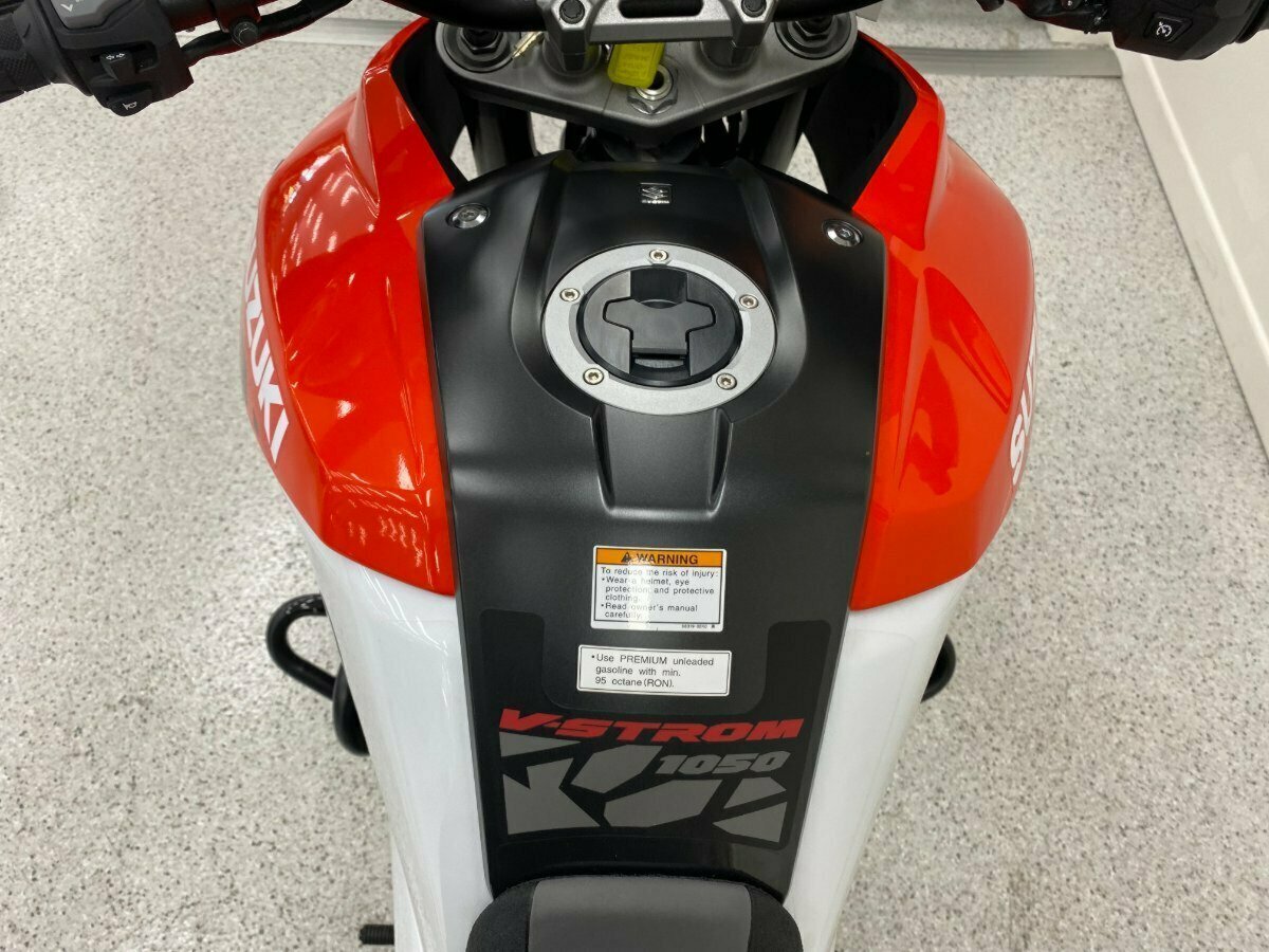 2020 SUZUKI V-STROM 1050XT (DL1050RC) DUAL SPORTS