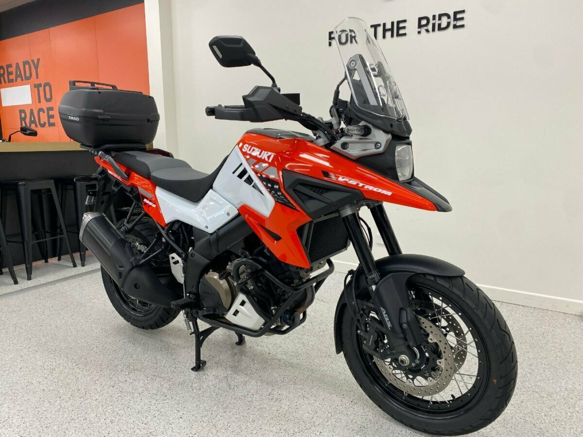 2020 SUZUKI V-STROM 1050XT (DL1050RC) DUAL SPORTS