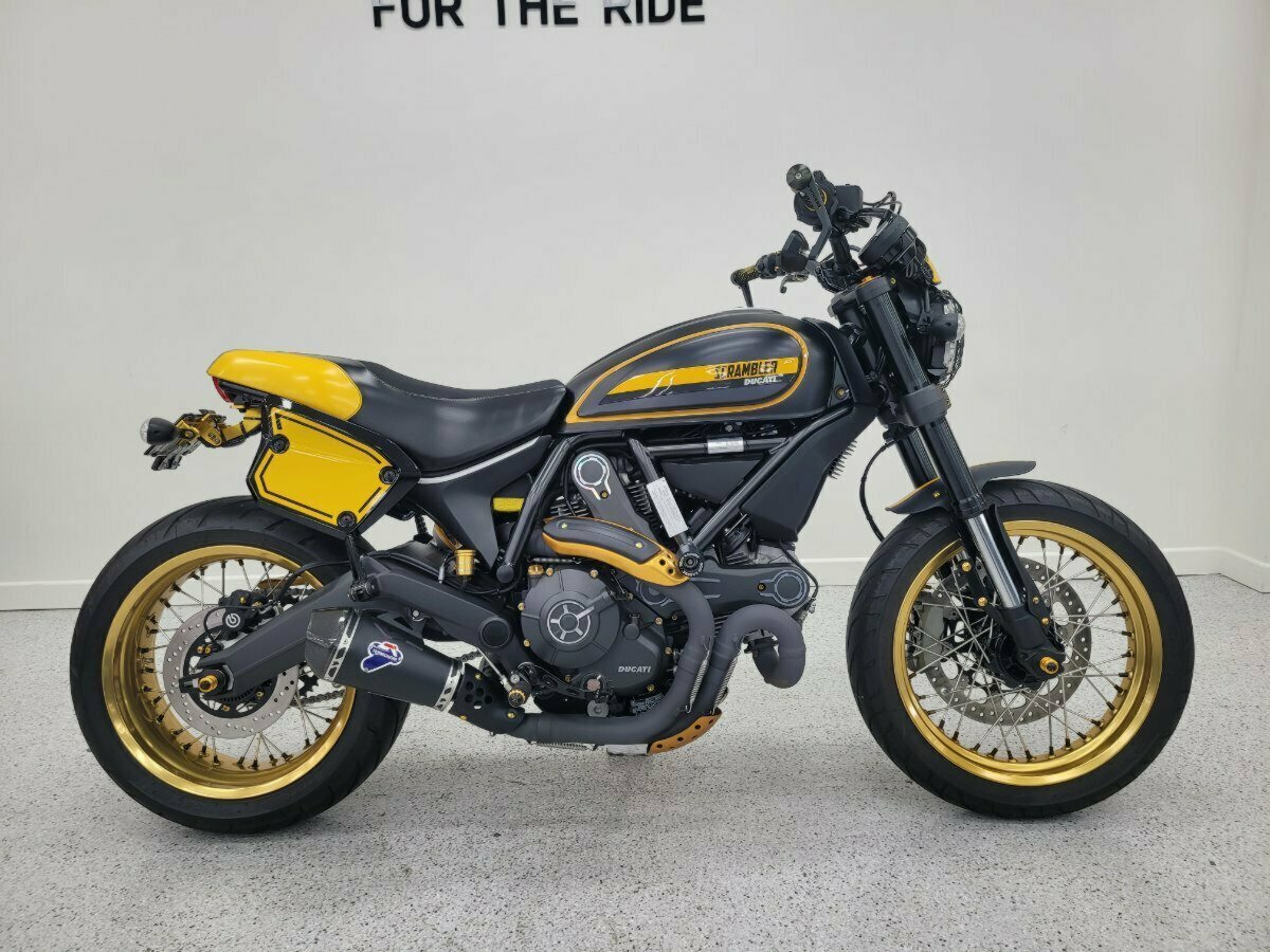 2017 DUCATI SCRAMBLER FULL THROTTLE SPORTS