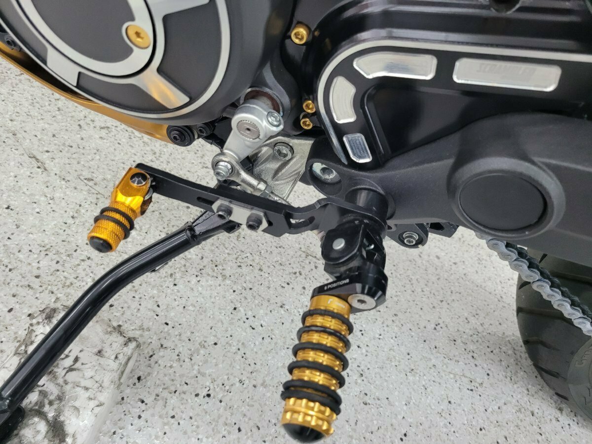 2017 DUCATI SCRAMBLER FULL THROTTLE SPORTS