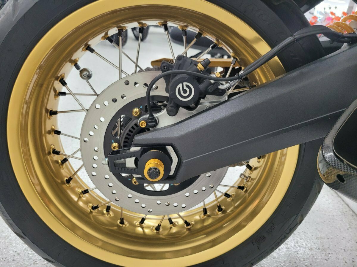 2017 DUCATI SCRAMBLER FULL THROTTLE SPORTS