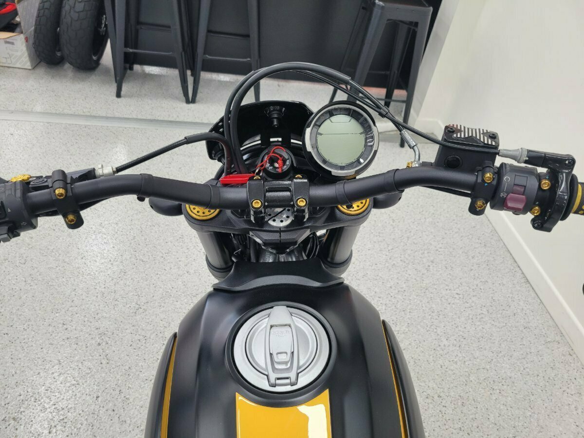 2017 DUCATI SCRAMBLER FULL THROTTLE SPORTS