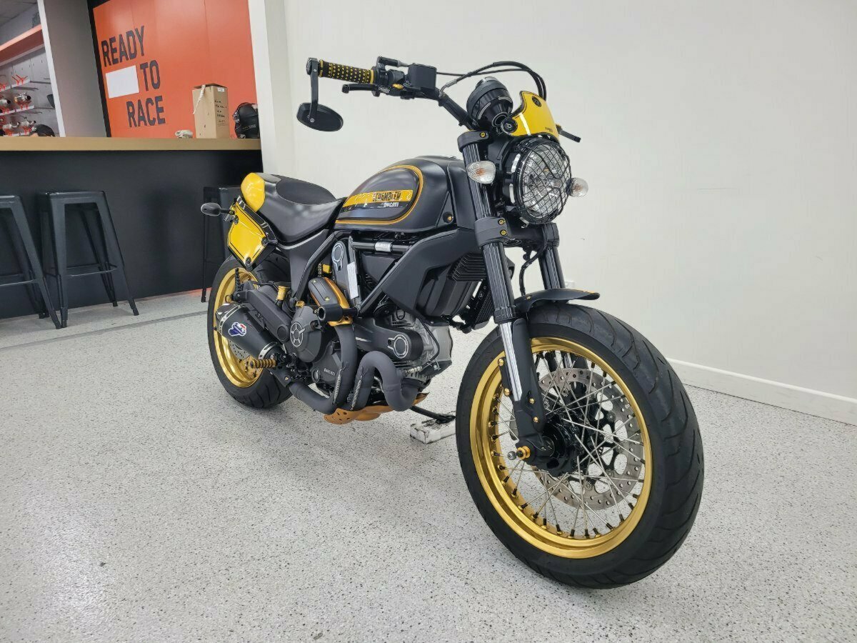 2017 DUCATI SCRAMBLER FULL THROTTLE SPORTS