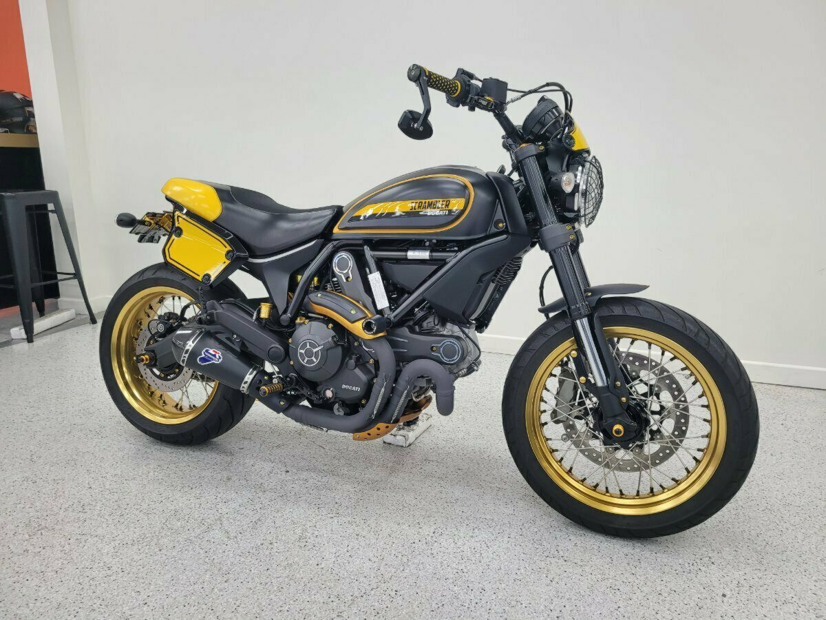 2017 DUCATI SCRAMBLER FULL THROTTLE SPORTS