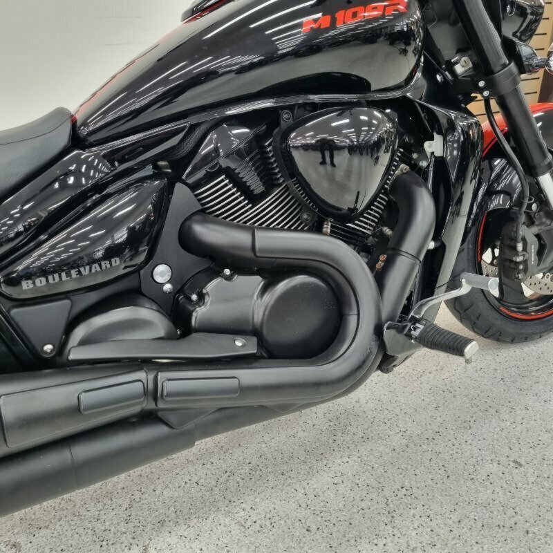 2018 SUZUKI VZR 1800 BOULEVARD (M109R) CRUISER