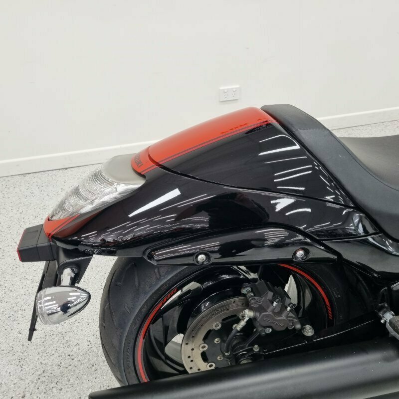 2018 SUZUKI VZR 1800 BOULEVARD (M109R) CRUISER