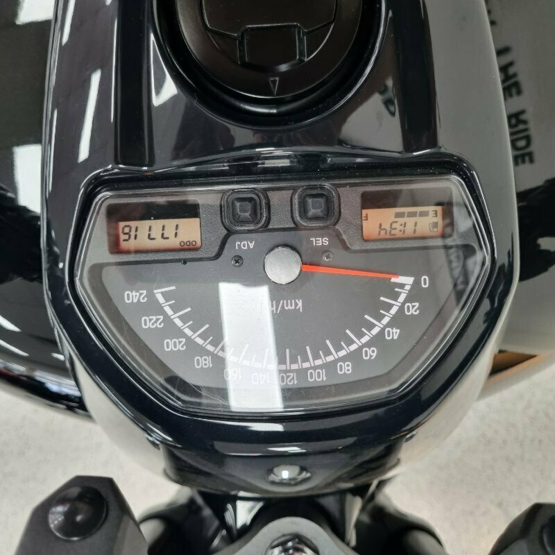 2018 SUZUKI VZR 1800 BOULEVARD (M109R) CRUISER