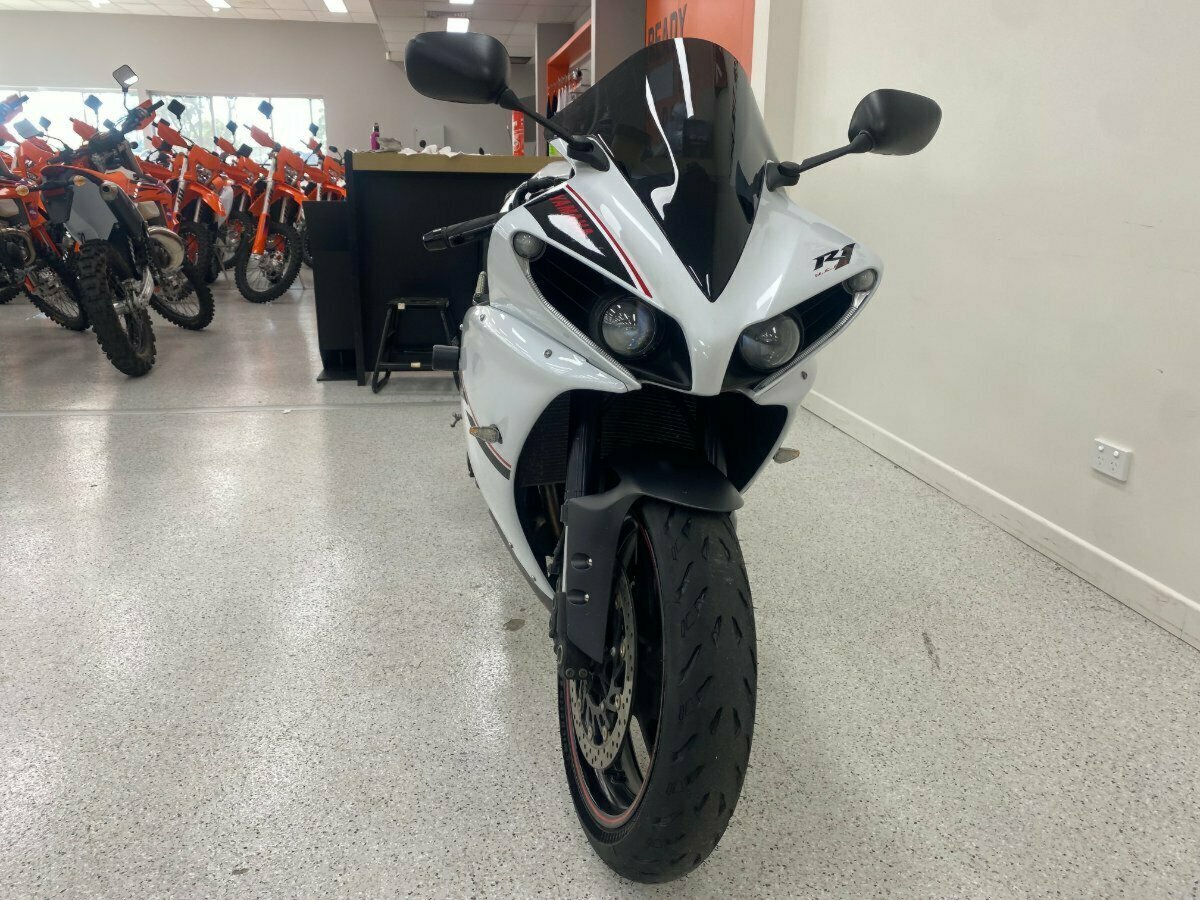 2014 YAMAHA YZF-R1 SPORTS