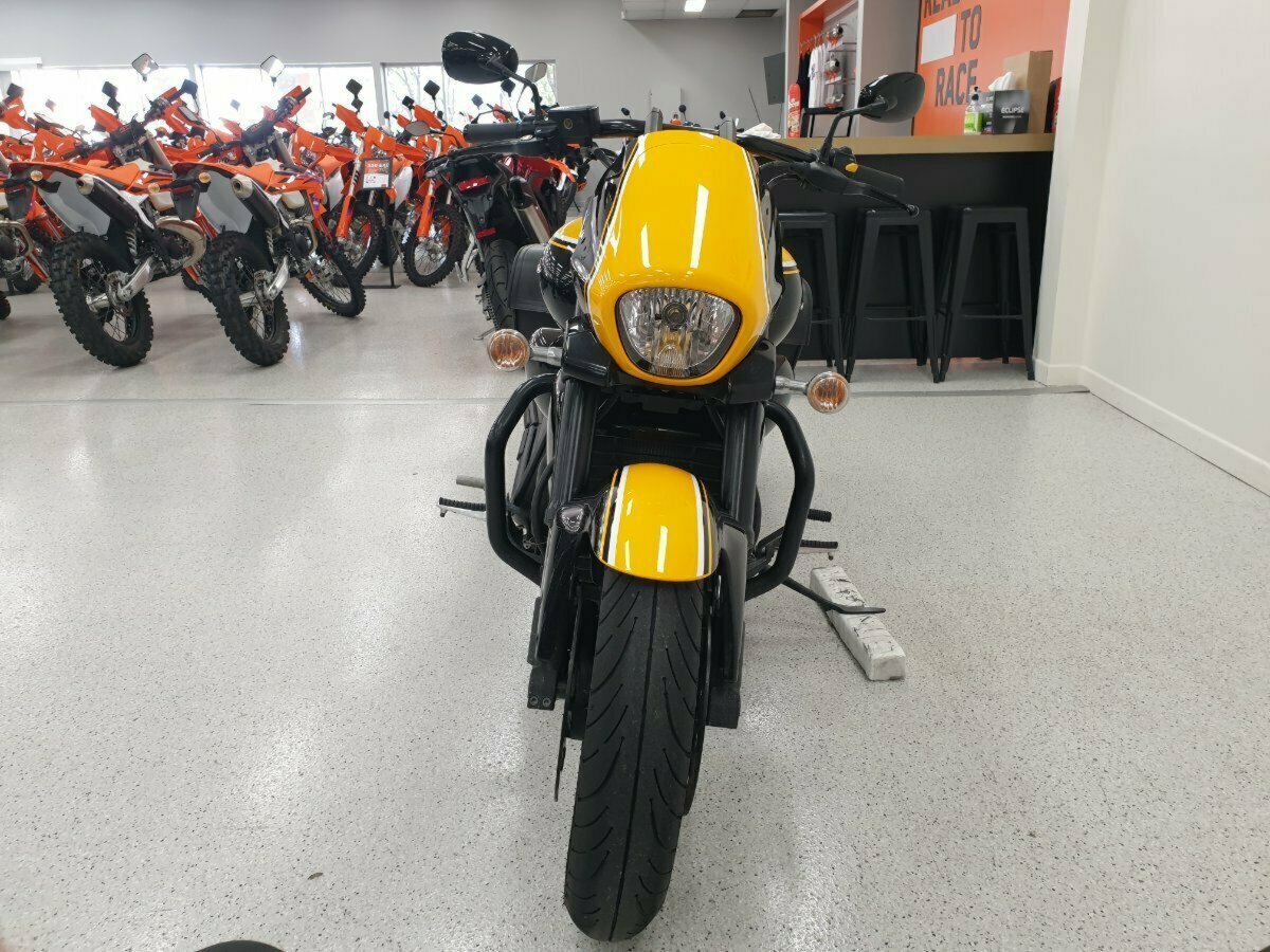 2013 SUZUKI VZR 1800 BOULEVARD (M109R) CRUISER