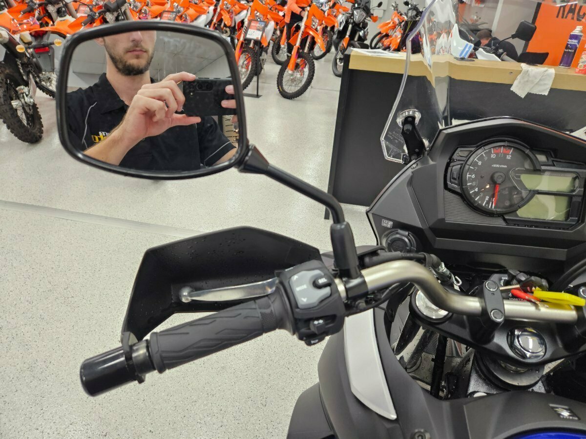2022 SUZUKI V-STROM 650 (DL650A) DUAL SPORTS