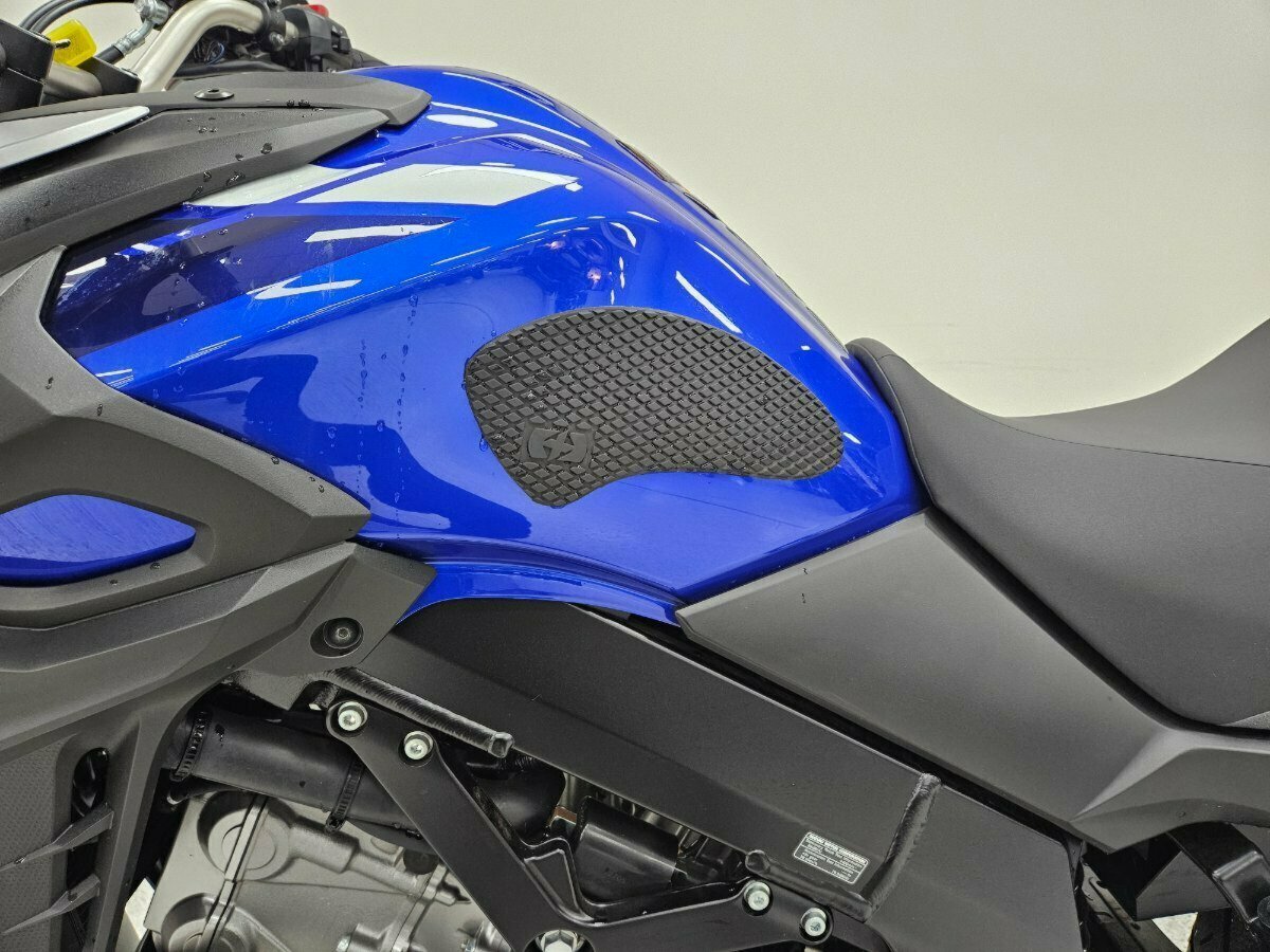 2022 SUZUKI V-STROM 650 (DL650A) DUAL SPORTS