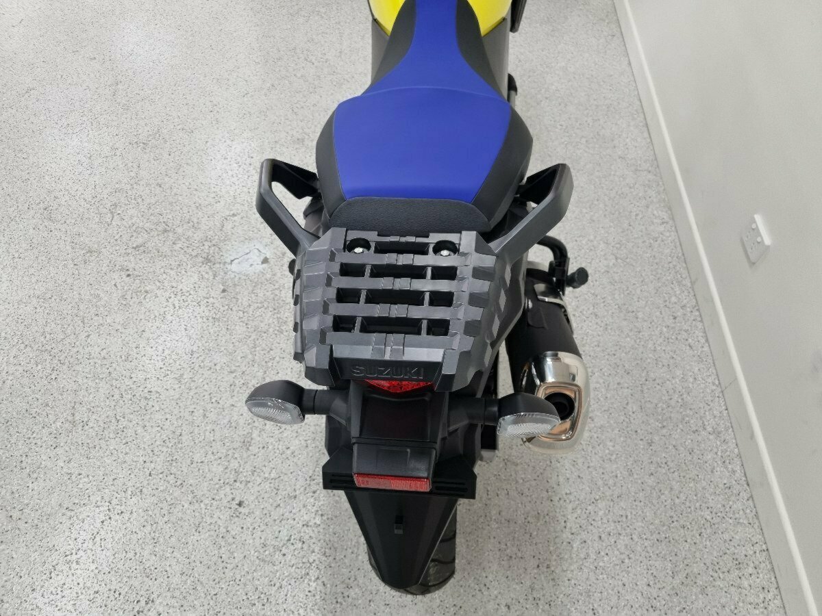 2024 SUZUKI V-STROM 650XT LAMS (DL650XAUE) DUAL SPORTS