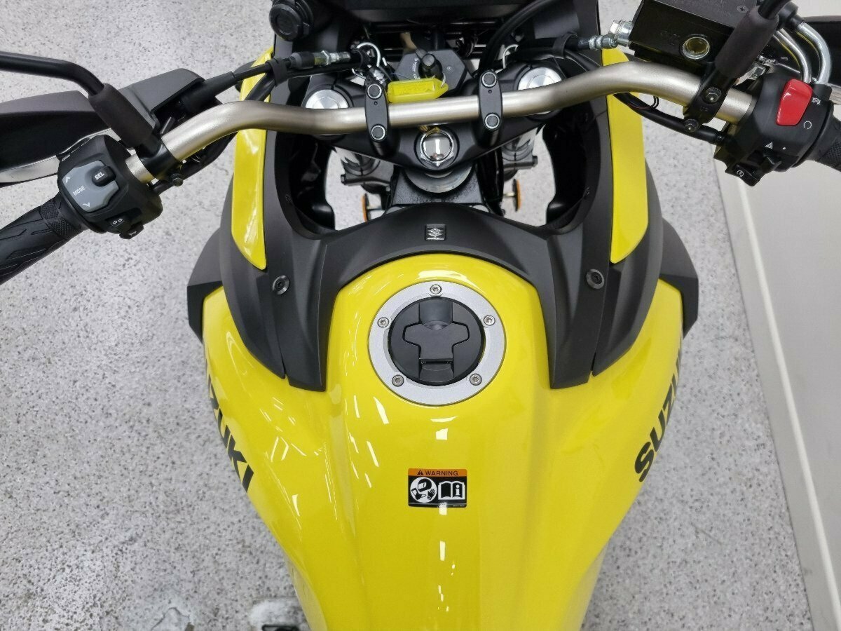 2024 SUZUKI V-STROM 650XT LAMS (DL650XAUE) DUAL SPORTS
