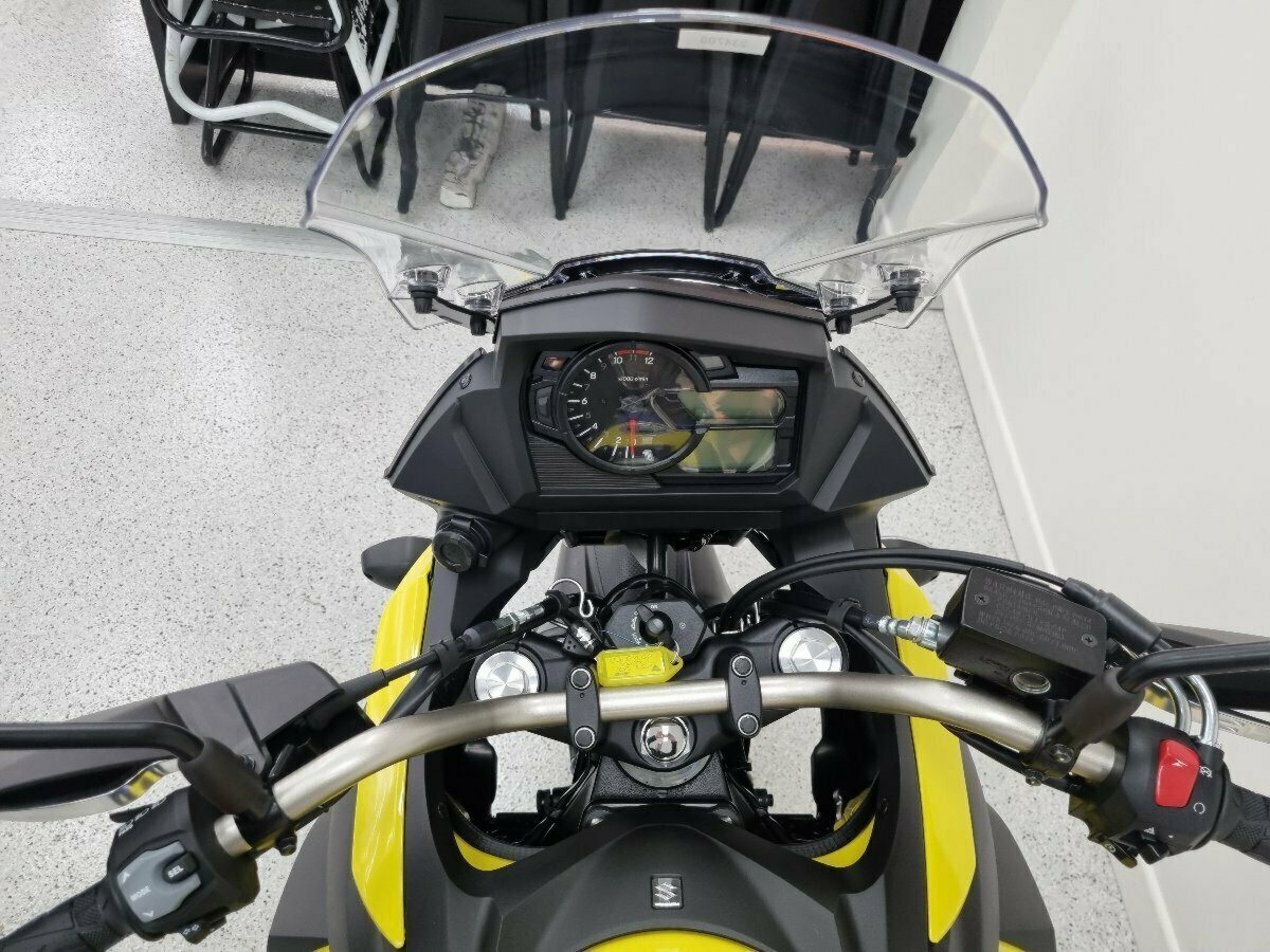 2024 SUZUKI V-STROM 650XT LAMS (DL650XAUE) DUAL SPORTS