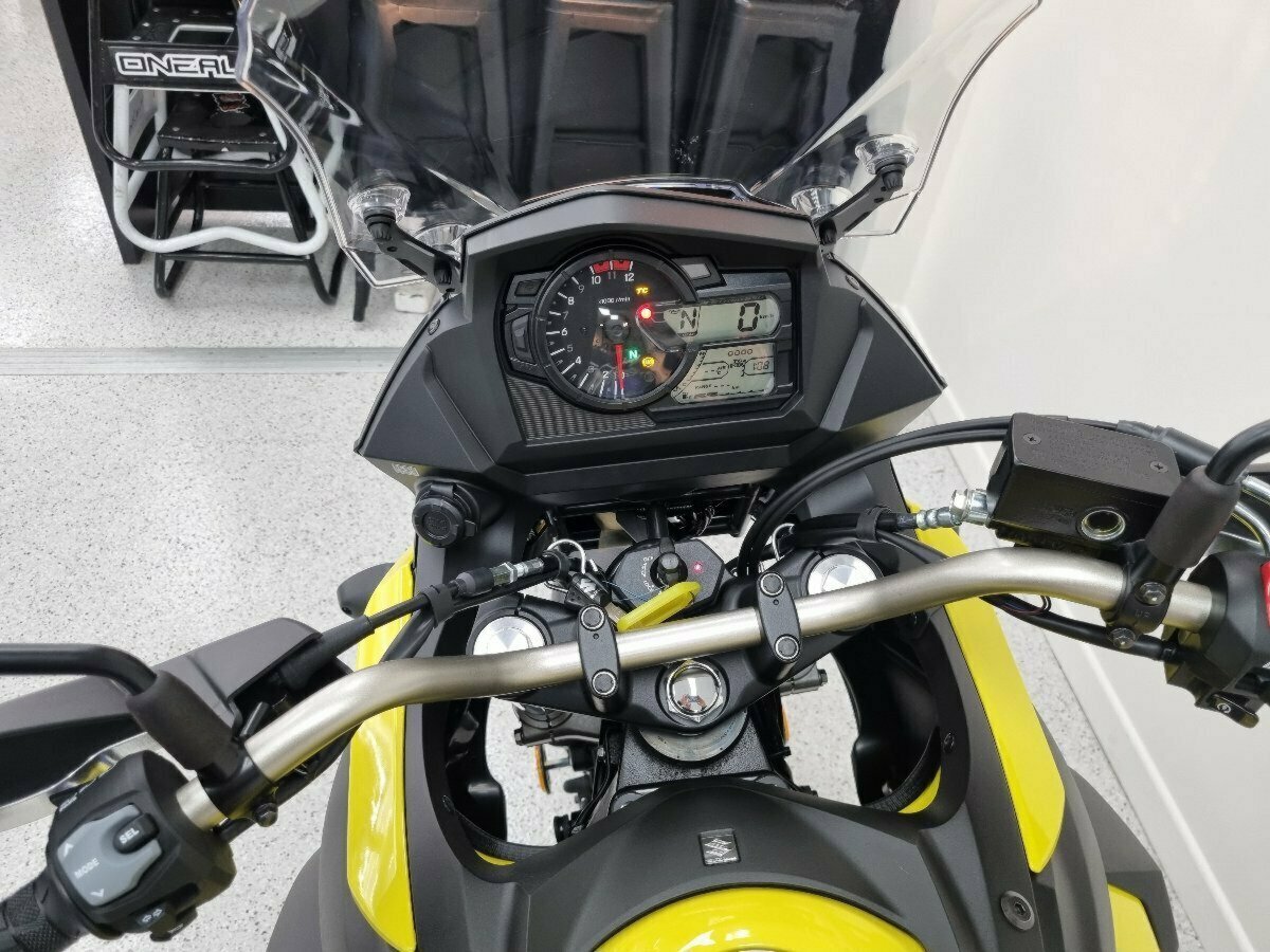 2024 SUZUKI V-STROM 650XT LAMS (DL650XAUE) DUAL SPORTS