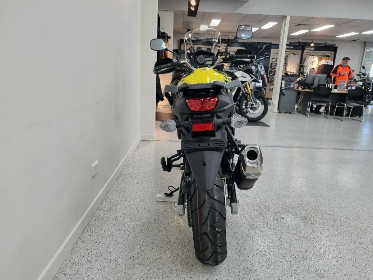 2024 SUZUKI V-STROM 650XT LAMS (DL650XAUE) DUAL SPORTS