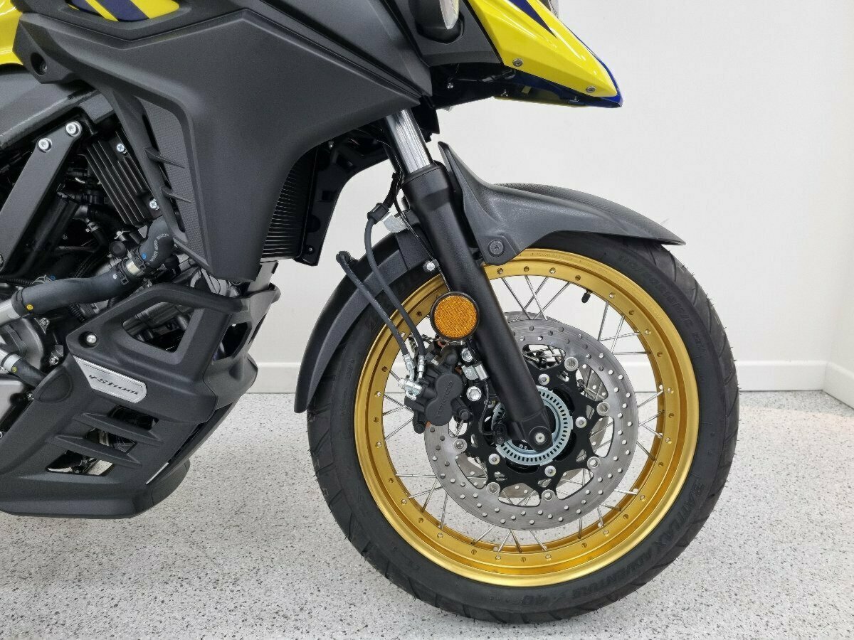 2024 SUZUKI V-STROM 650XT LAMS (DL650XAUE) DUAL SPORTS