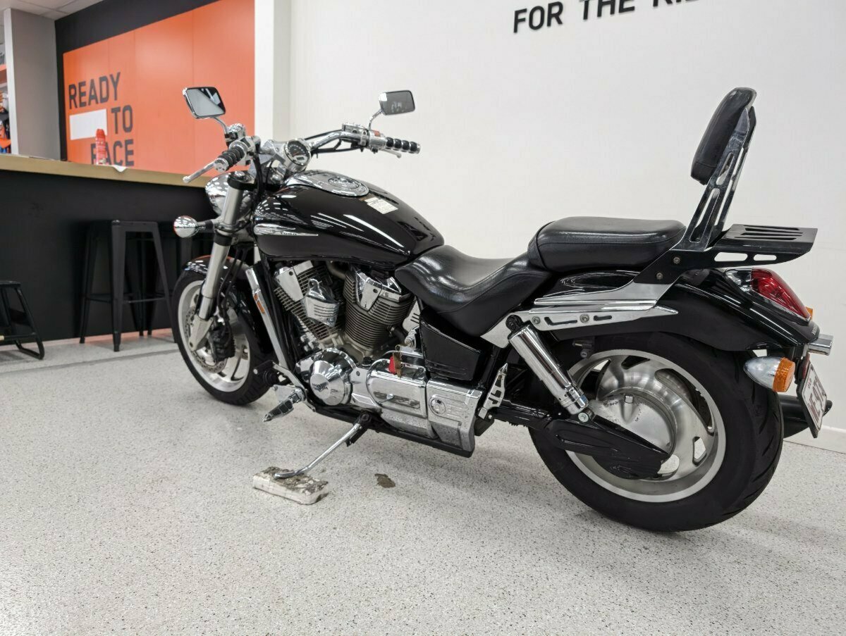 2002 HONDA VTX1800C CRUISER