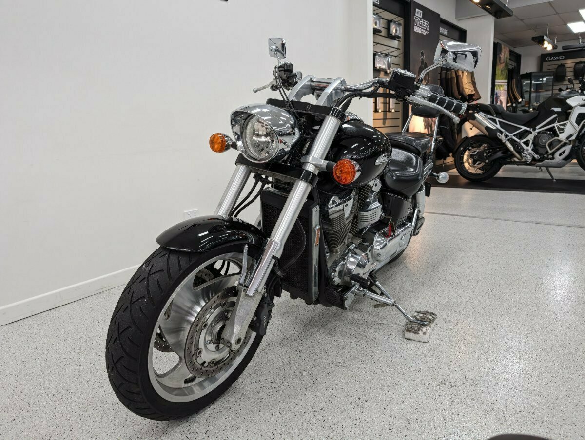 2002 HONDA VTX1800C CRUISER