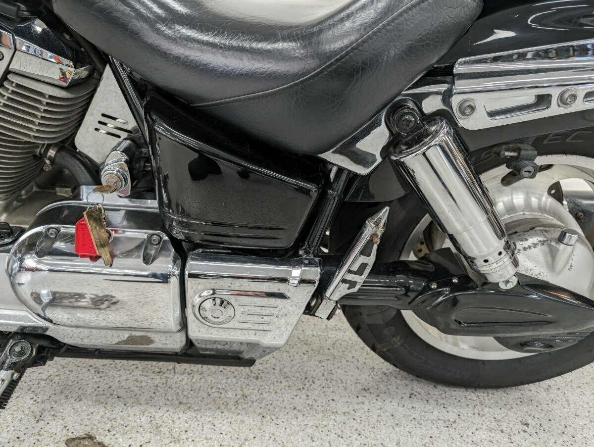2002 HONDA VTX1800C CRUISER