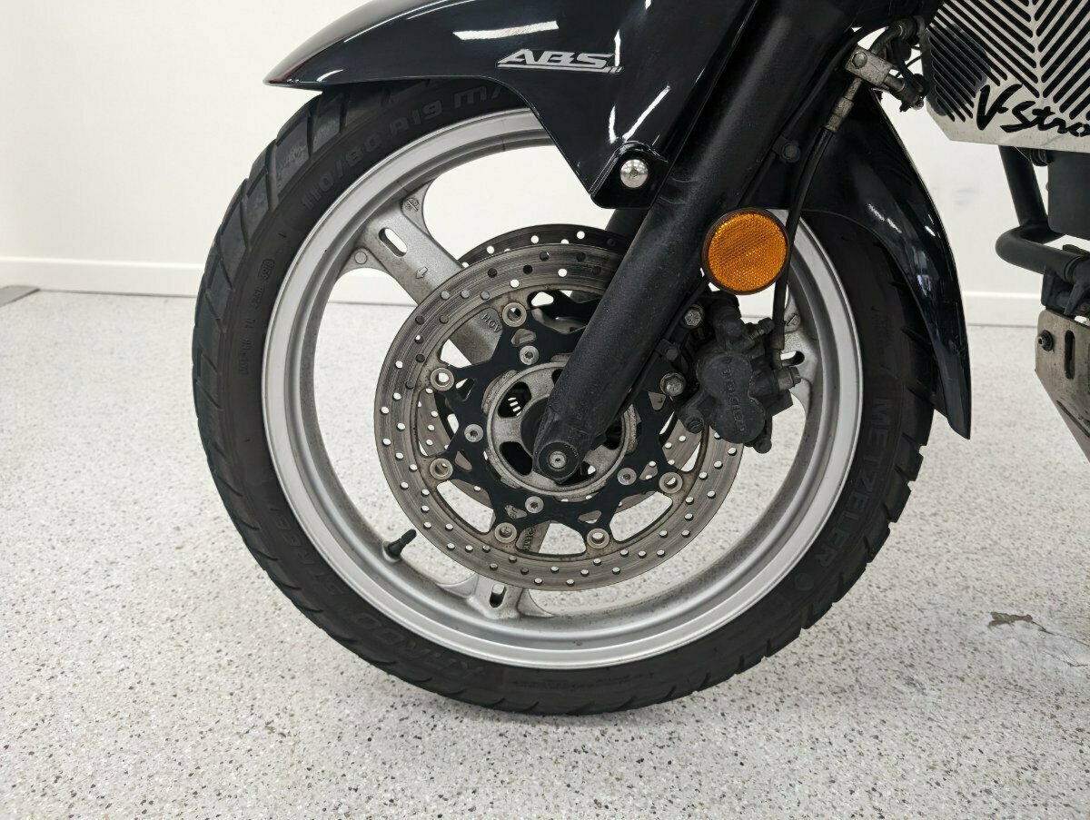 2010 SUZUKI DL650A V-STROM DUAL SPORTS