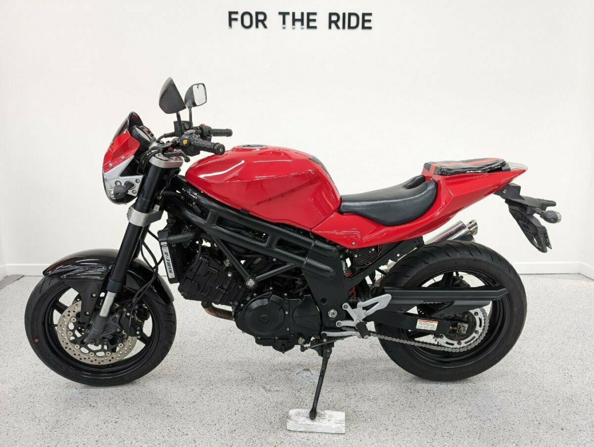 2010 HYOSUNG GT650L (COMET) ROAD