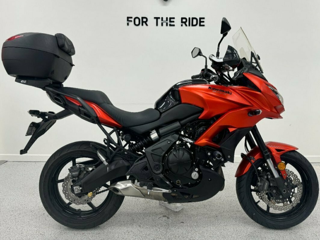 2016 KAWASAKI VERSYS (KLE650L) DUAL SPORTS