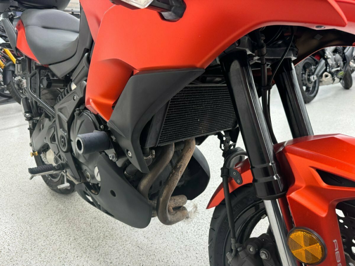 2016 KAWASAKI VERSYS (KLE650L) DUAL SPORTS