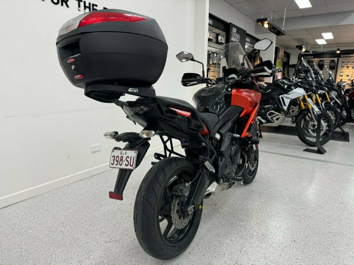 2016 KAWASAKI VERSYS (KLE650L) DUAL SPORTS
