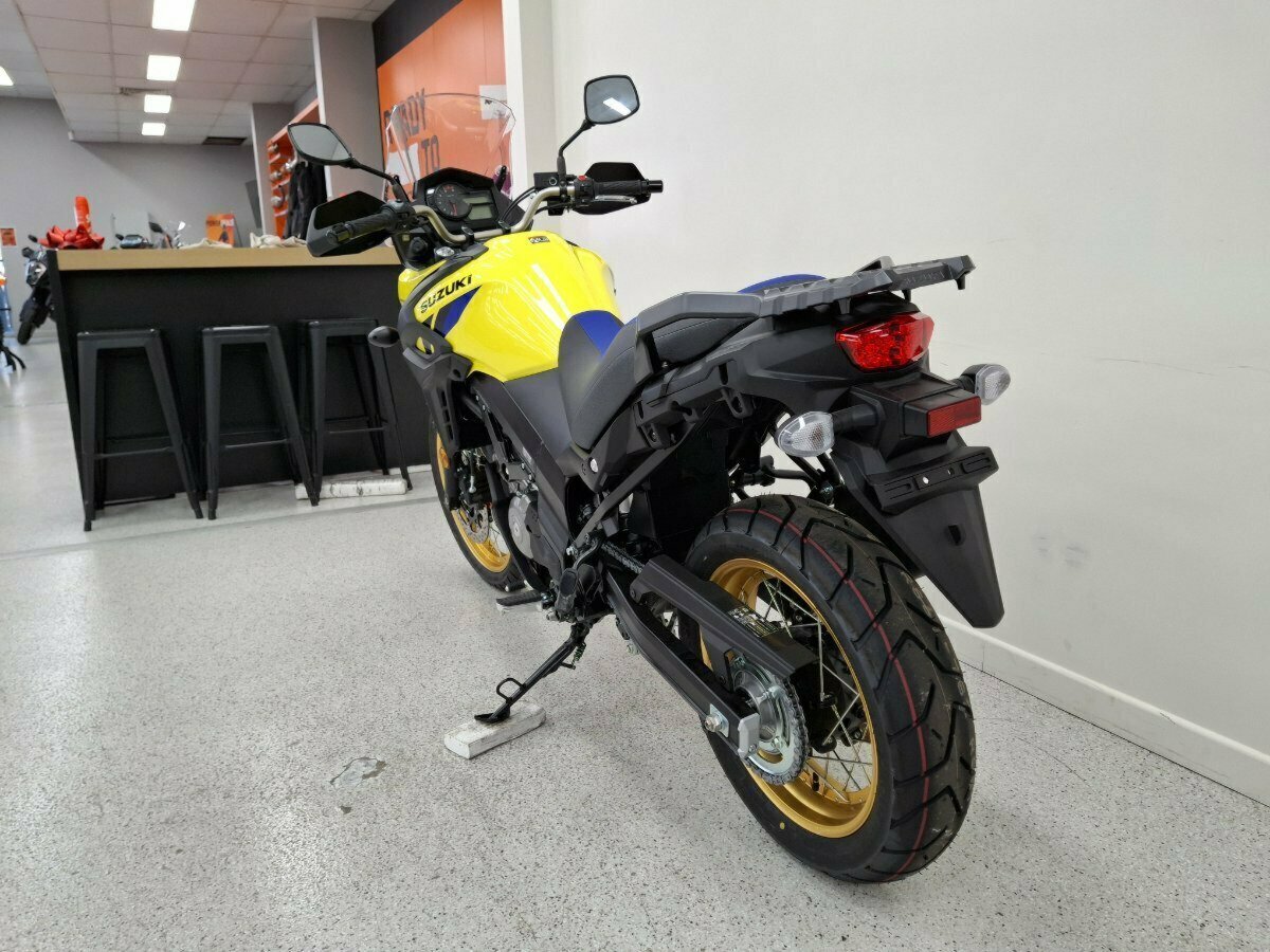 2024 SUZUKI V-STROM 650XT (DL650XA) DUAL SPORTS