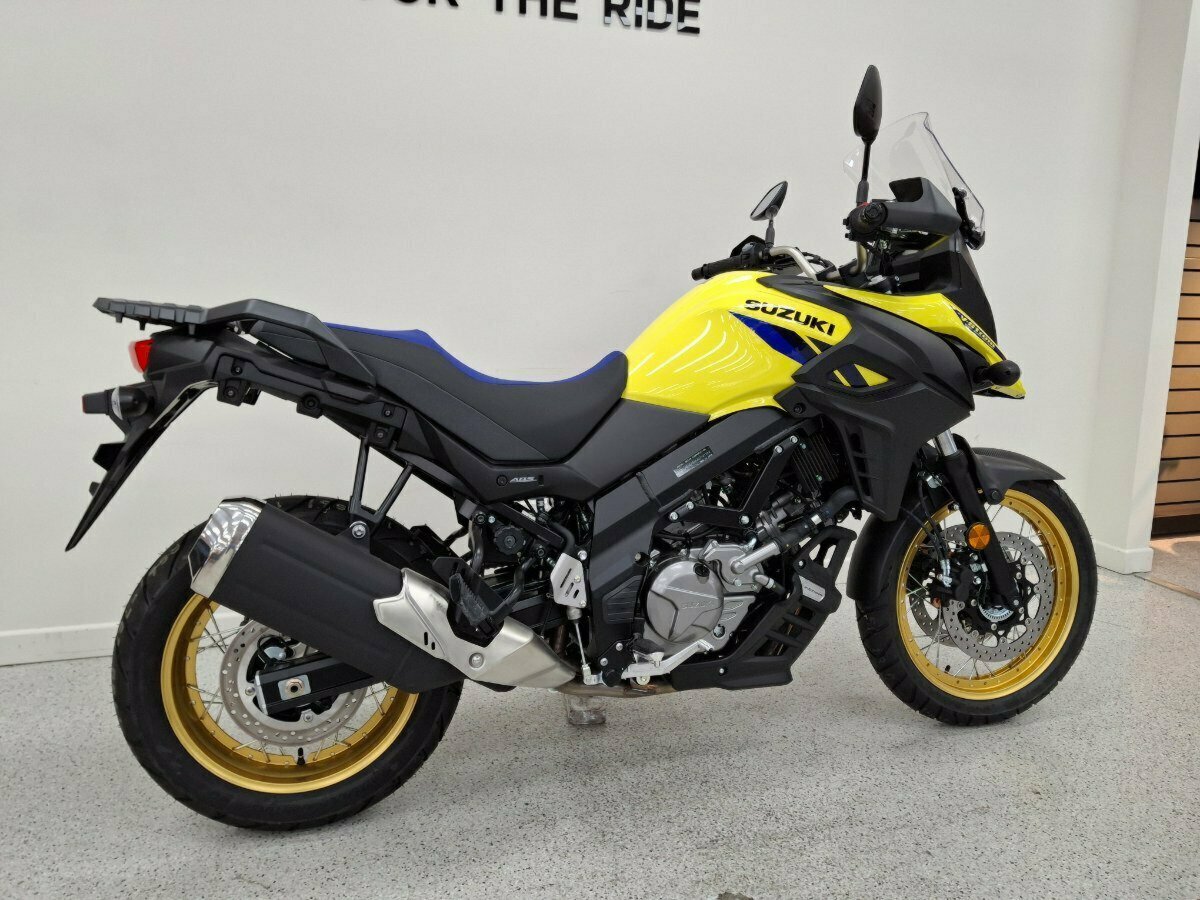 2024 SUZUKI V-STROM 650XT (DL650XA) DUAL SPORTS