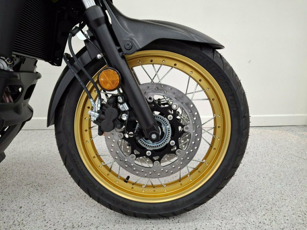 2024 SUZUKI V-STROM 650XT (DL650XA) DUAL SPORTS