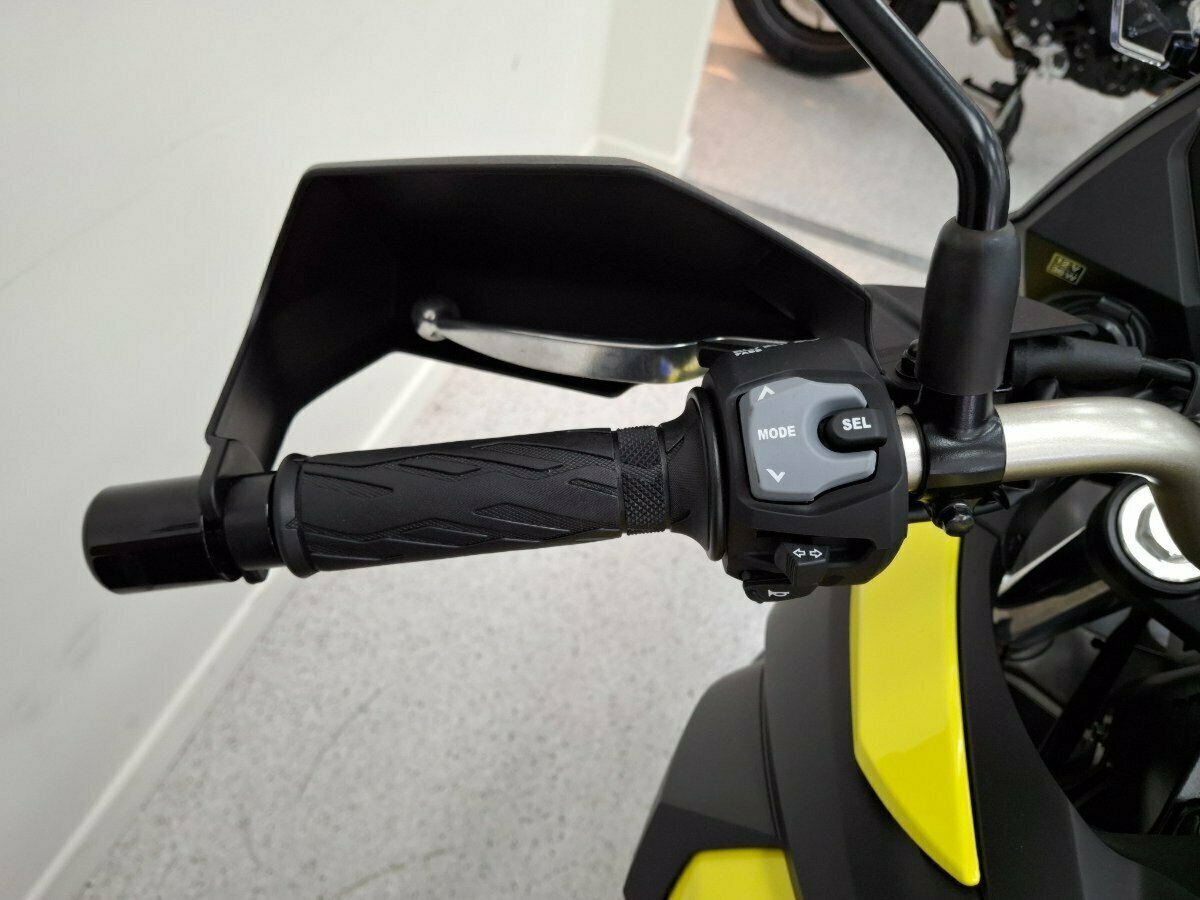 2024 SUZUKI V-STROM 650XT (DL650XA) DUAL SPORTS
