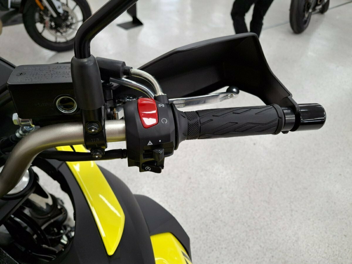 2024 SUZUKI V-STROM 650XT (DL650XA) DUAL SPORTS
