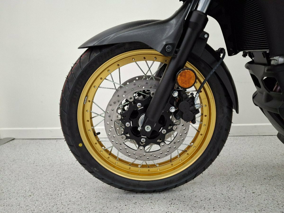 2024 SUZUKI V-STROM 650XT (DL650XA) DUAL SPORTS