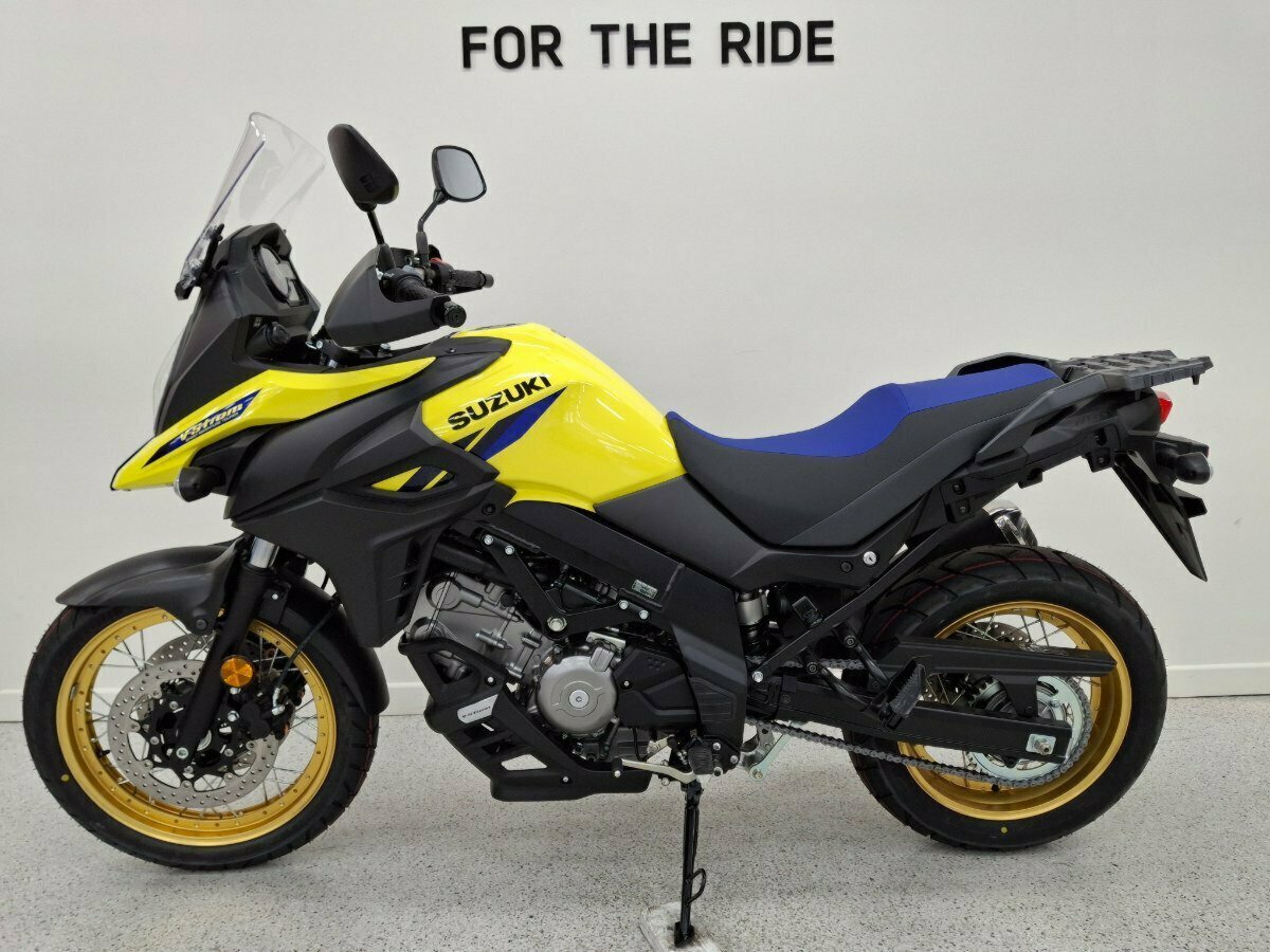 2024 SUZUKI V-STROM 650XT (DL650XA) DUAL SPORTS