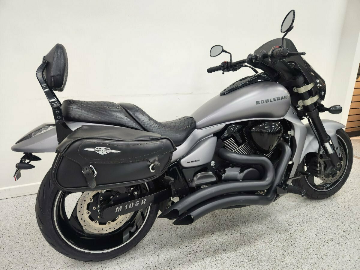 2016 SUZUKI VZR 1800 BOULEVARD (M109R) CRUISER