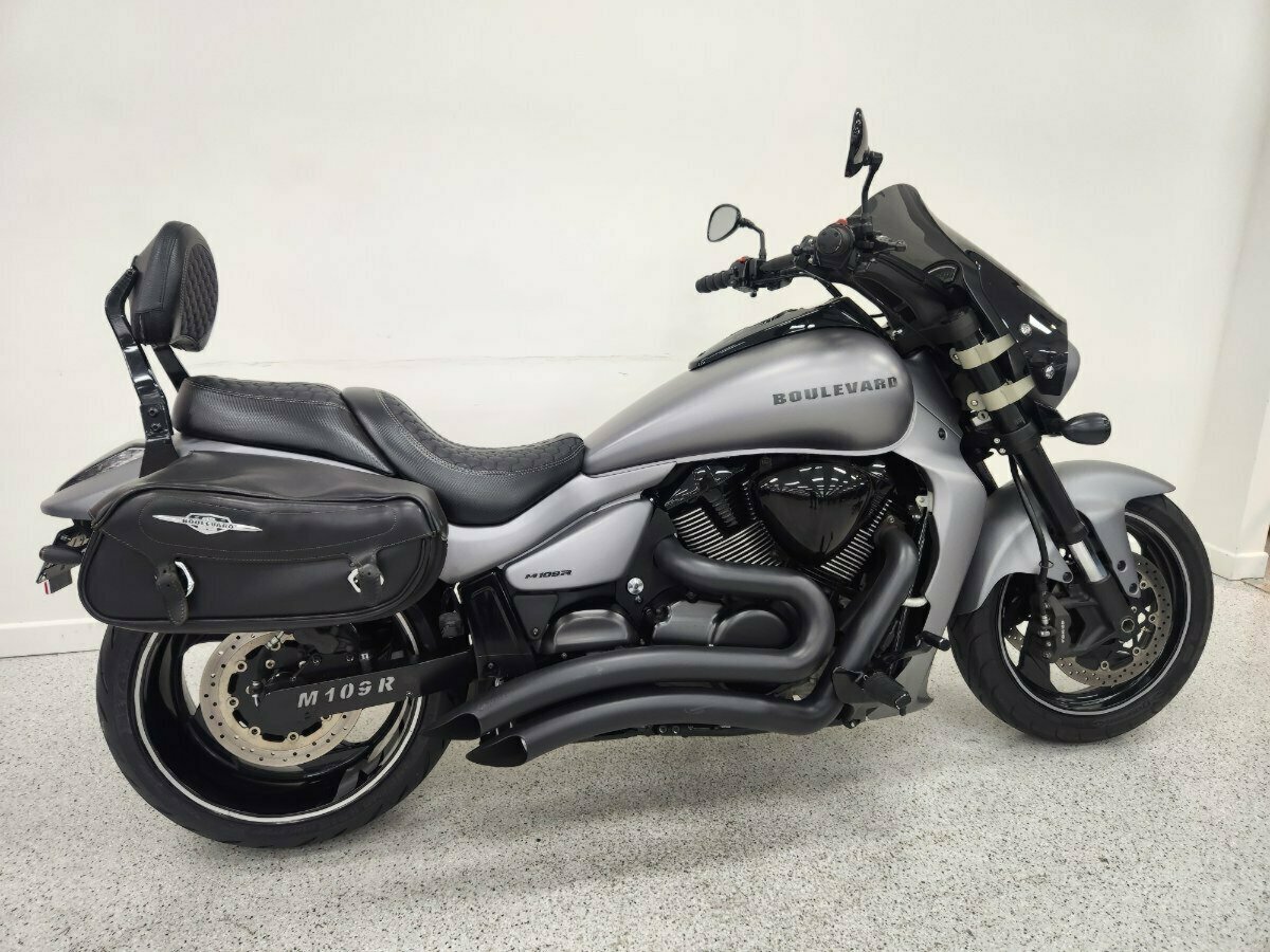 2016 SUZUKI VZR 1800 BOULEVARD (M109R) CRUISER