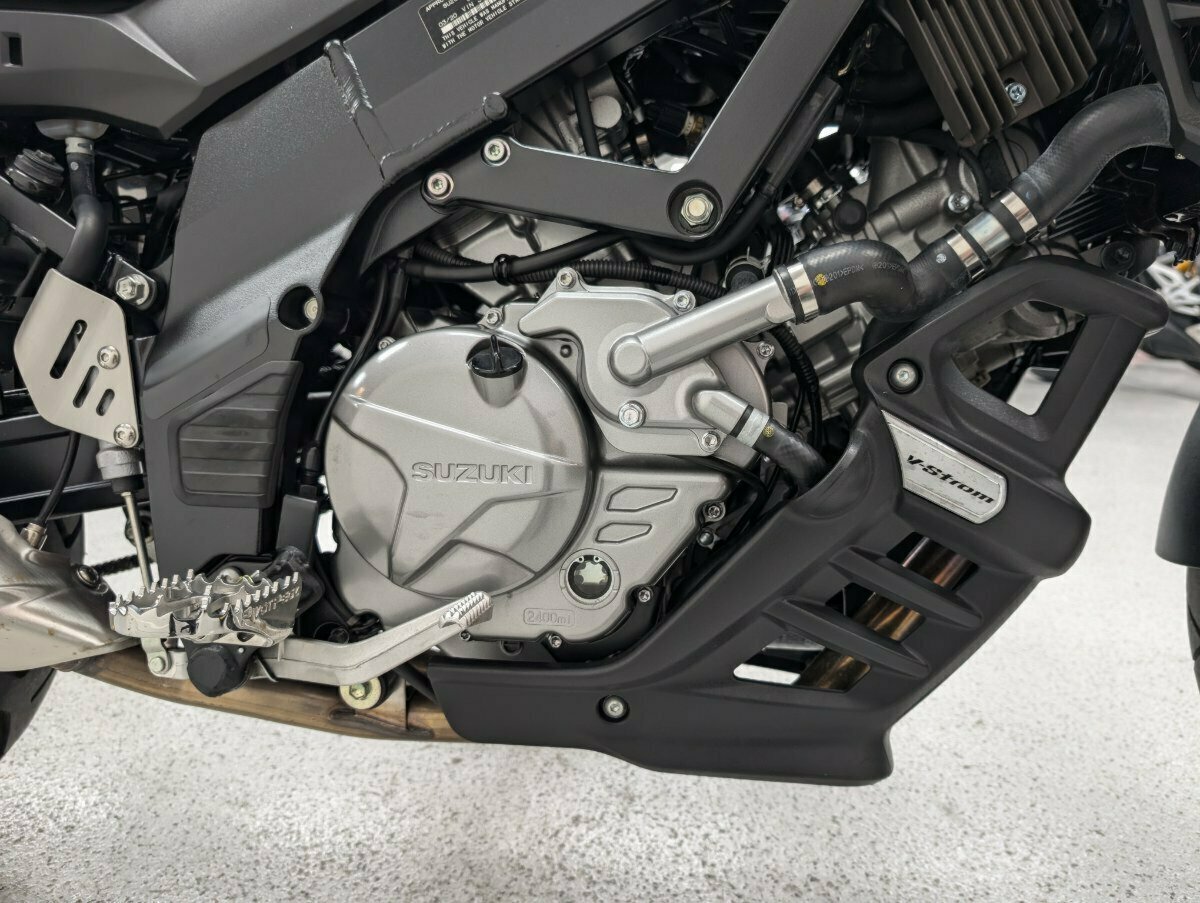 2020 SUZUKI V-STROM 650XT (DL650XA) DUAL SPORTS
