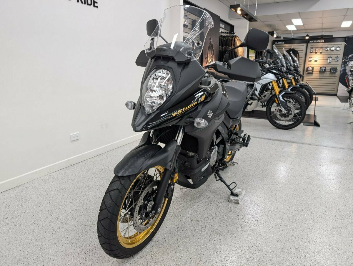 2020 SUZUKI V-STROM 650XT (DL650XA) DUAL SPORTS
