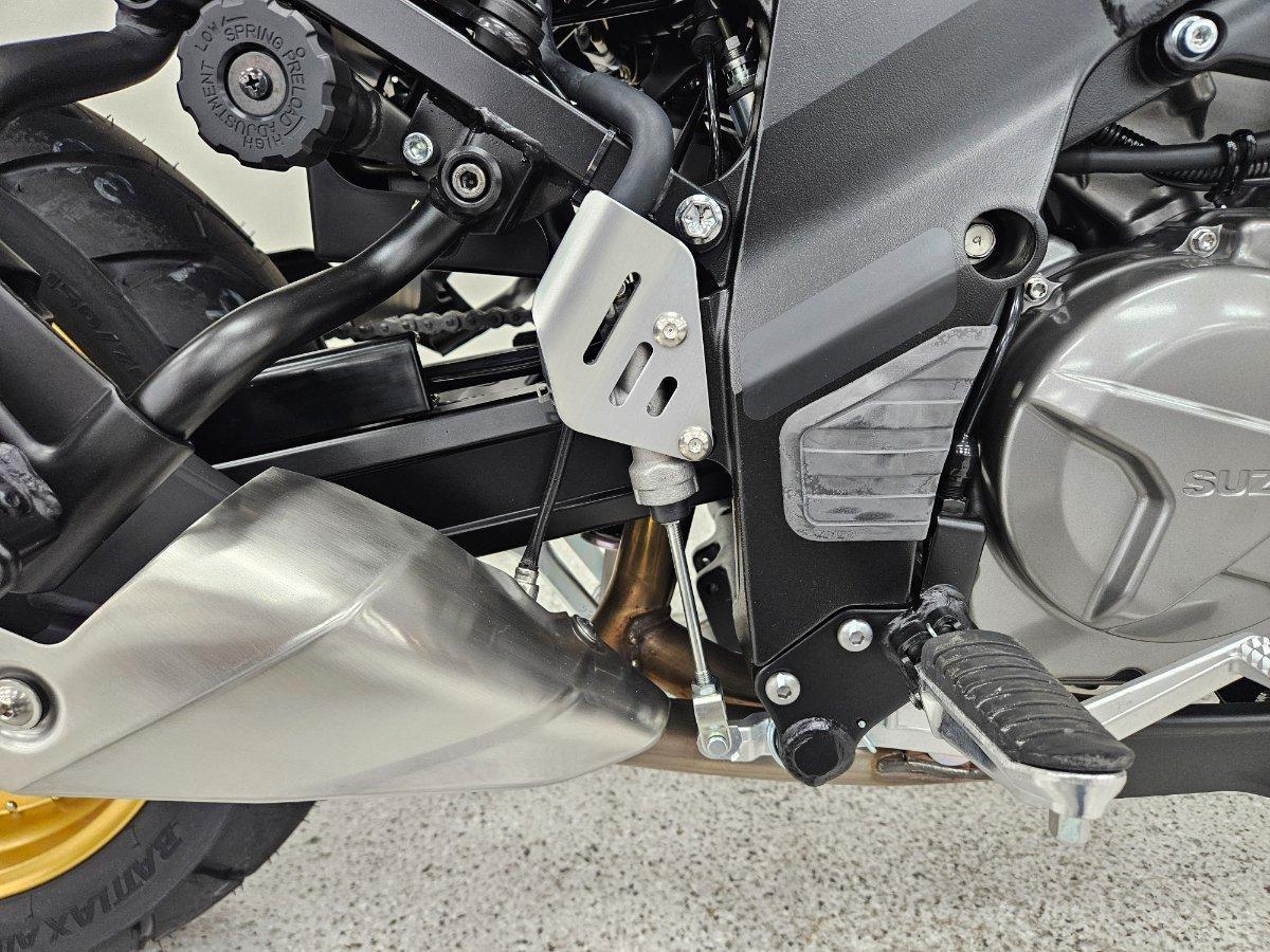 2025 SUZUKI V-STROM 650XT (DL650XA) DUAL SPORTS
