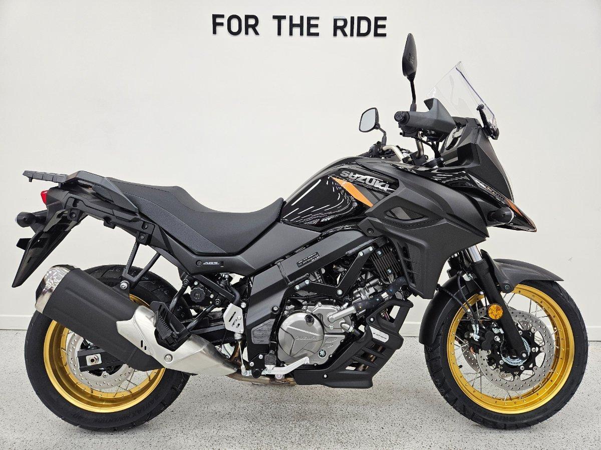 2025 SUZUKI V-STROM 650XT (DL650XA) DUAL SPORTS