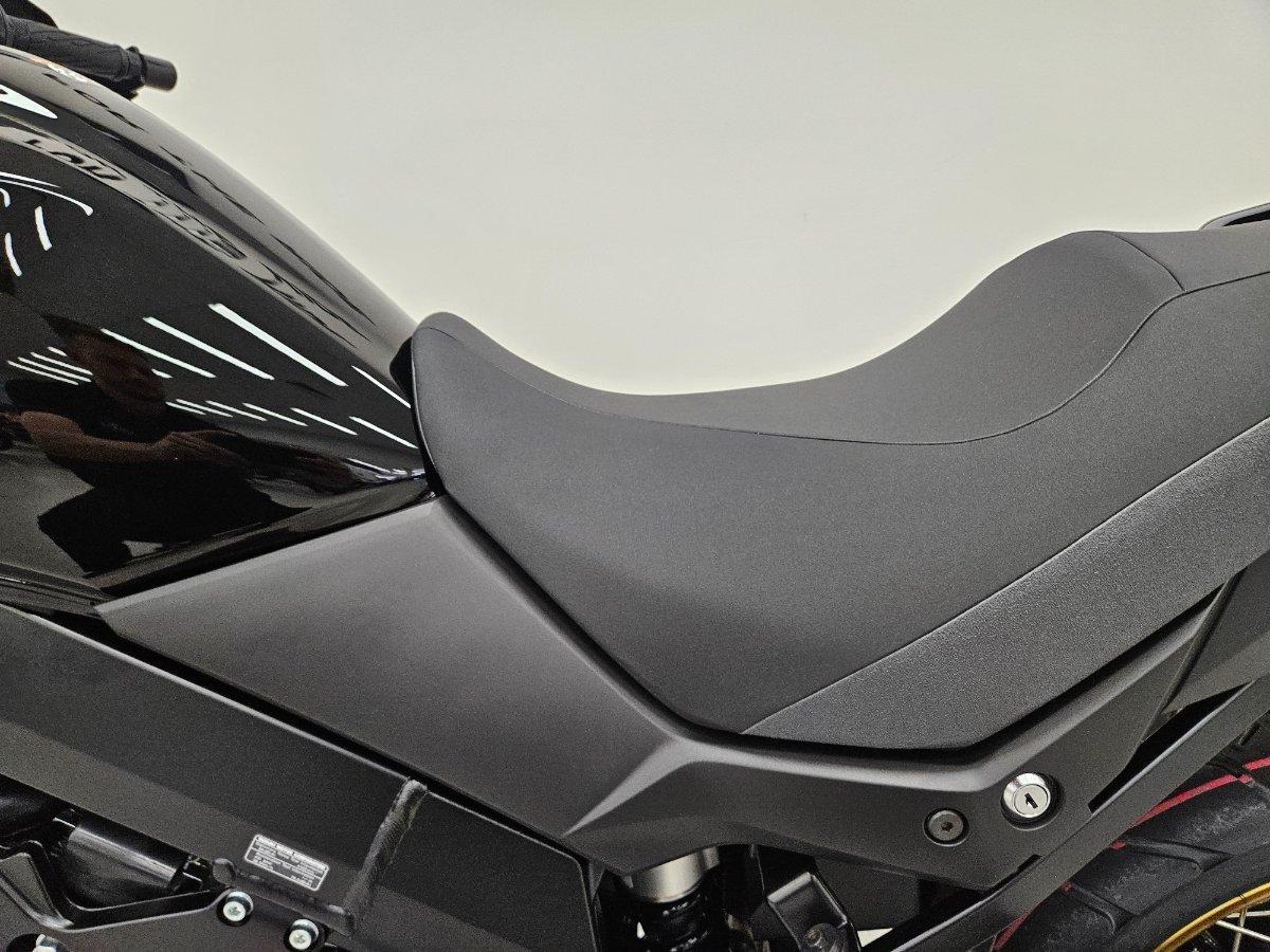 2025 SUZUKI V-STROM 650XT (DL650XA) DUAL SPORTS