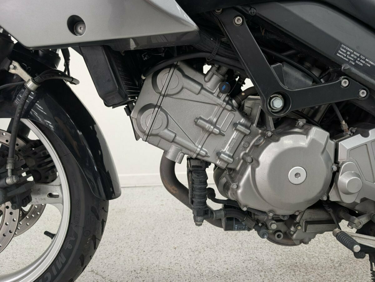 2011 SUZUKI DL650A V-STROM DUAL SPORTS