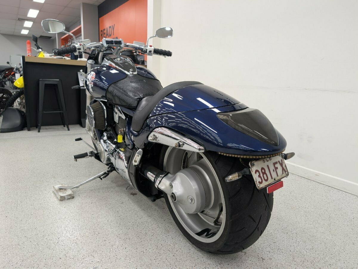2010 SUZUKI VZR 1800 BOULEVARD (M109R) CRUISER