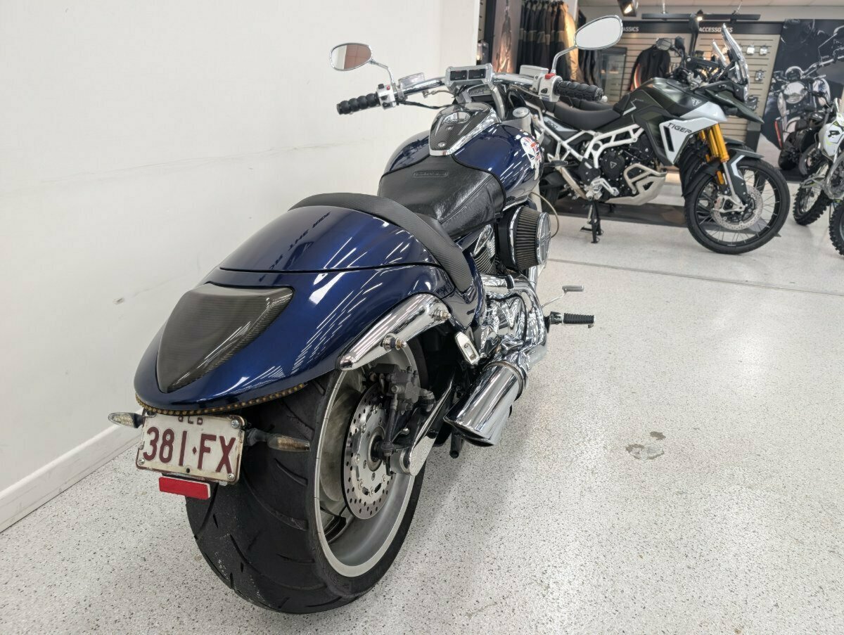 2010 SUZUKI VZR 1800 BOULEVARD (M109R) CRUISER