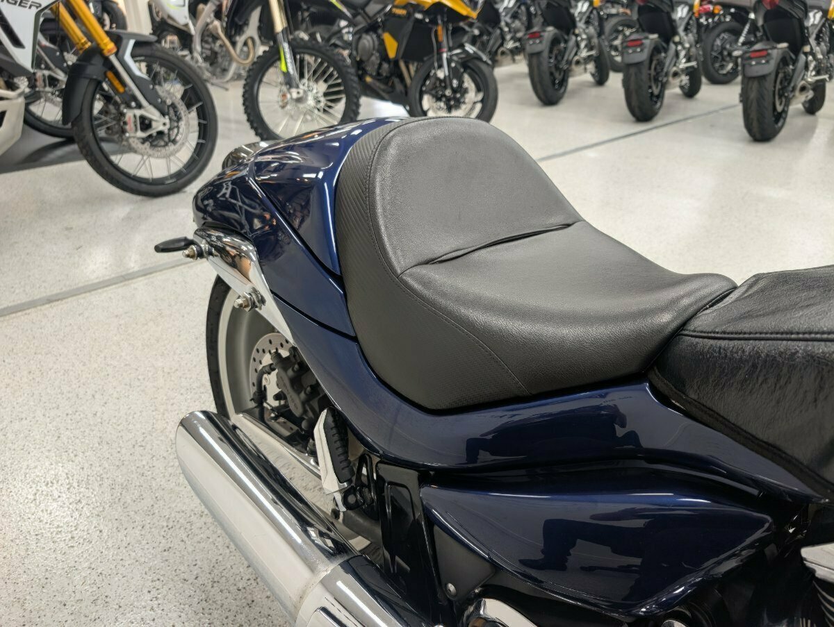 2010 SUZUKI VZR 1800 BOULEVARD (M109R) CRUISER
