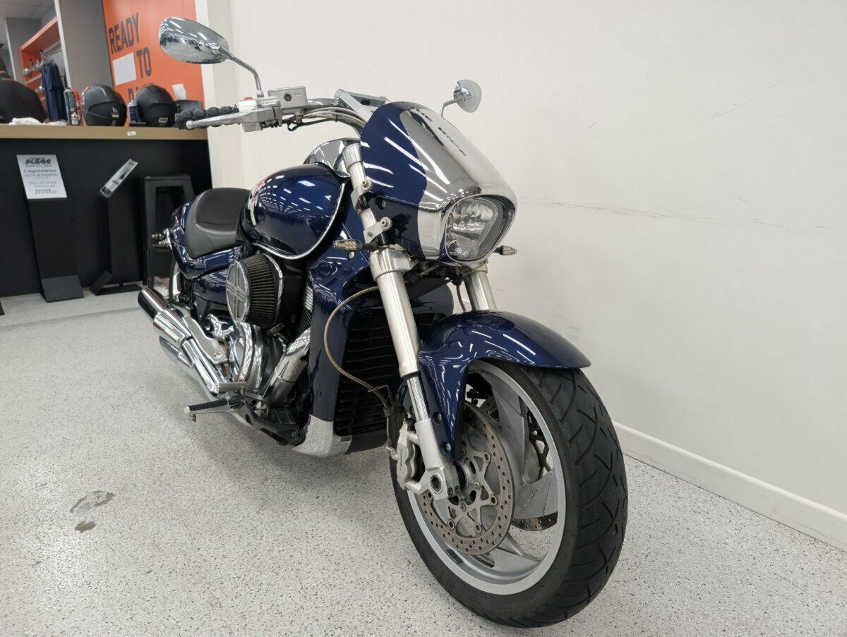2010 SUZUKI VZR 1800 BOULEVARD (M109R) CRUISER
