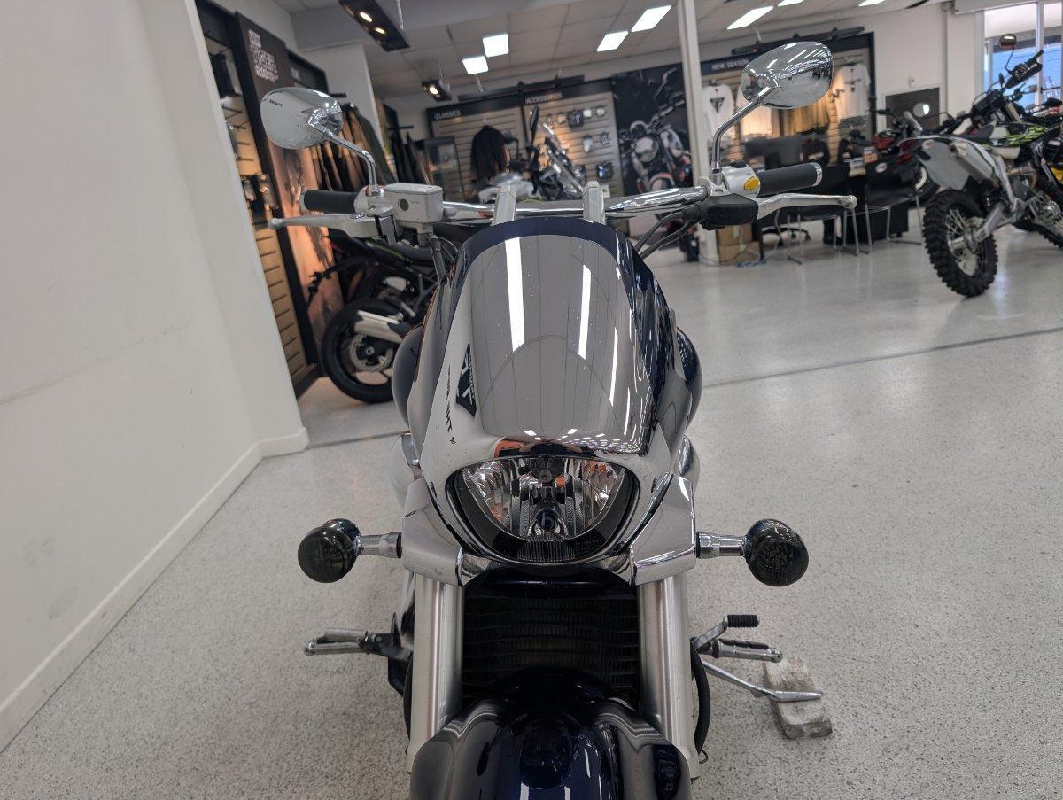 2011 SUZUKI BOULEVARD M109R (VZR1800)