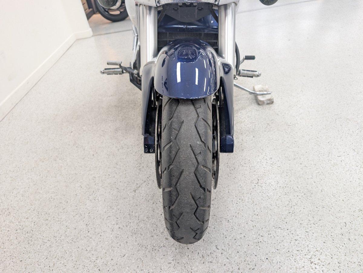 2011 SUZUKI BOULEVARD M109R (VZR1800)